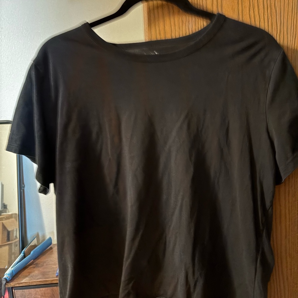 Abercrombie & Fitch Black Skimming Tee